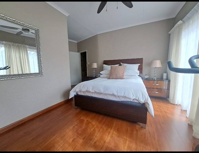 3 BEDROOM HOUSE FOR SALE IN FALCON RIDGE